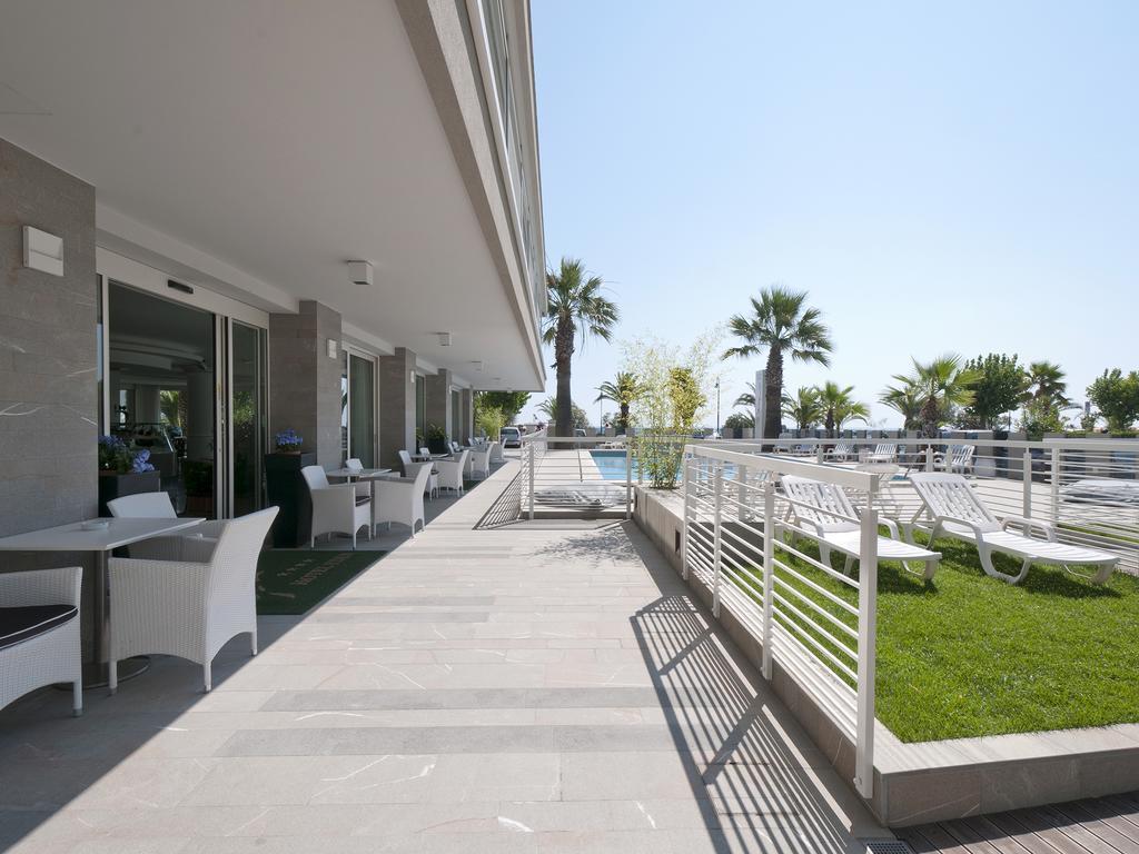 Hotel Eden Alba Adriatica Zewnętrze zdjęcie